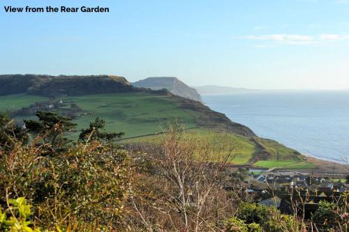 Charmouth House | Dolphins Leap