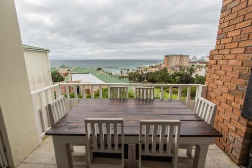 Summerstrand Apartment | Dolphins View Luxury Apartment