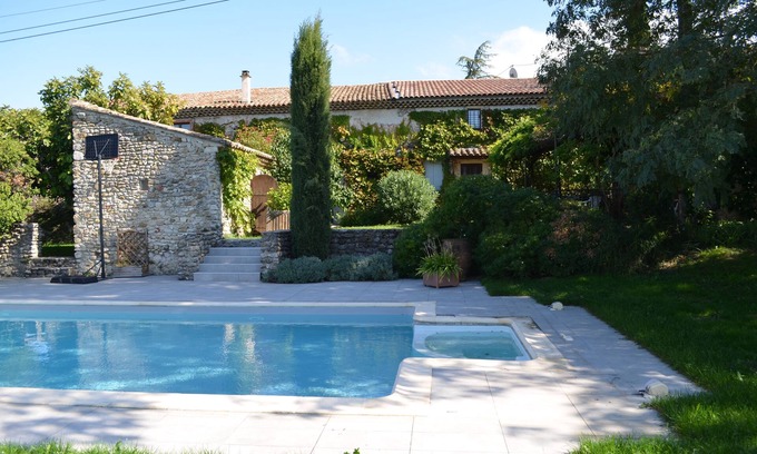 Saint-Gervais-sur-Roubion House | Domaine de Saint Gervais, group gite with reception room