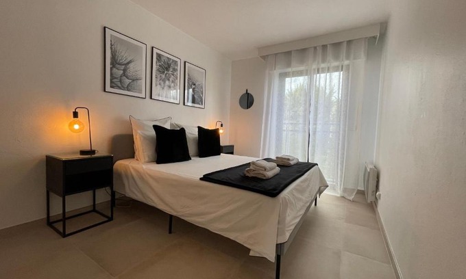 Le Cannet Apartment | Domaine D'Ahmosis, modern 2 bedrooms refurbished apartment, f3 moderne fraichement rénové