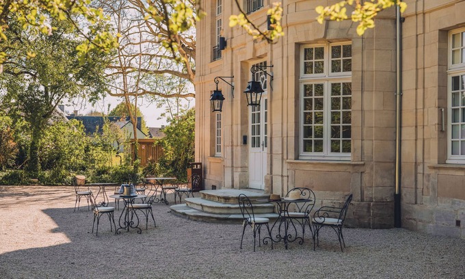 Beny-sur-Mer Hotel | Domaine de Coeurmandie - Hôtel Château