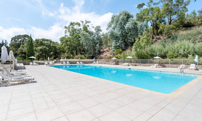 La Napoule House | Domaine de Maure Vieil by Interhome