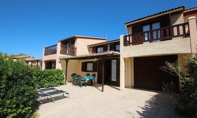 Portiragnes-Plage Villa | Domaine de vacances à 600m de la plage animations piscines en supplément belle villa climatisée 3 chambres 6 couchages WIFI LRPDSK3