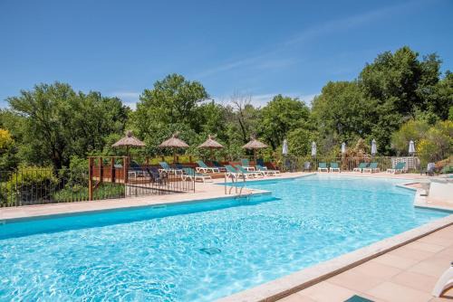 Mirabel-aux-Baronnies Resort | Domaine des Bridoux Village de Gîtes