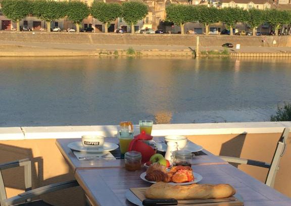 Tournus House | Domaine des jardins de la Saône