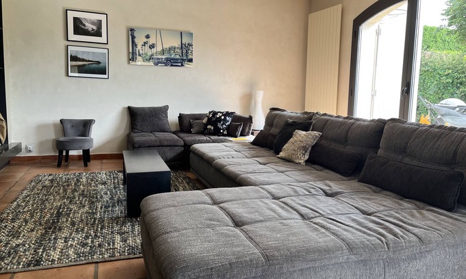 La Gaude Villa | Domaine des St Pauloises, peace and quiet guaranteed