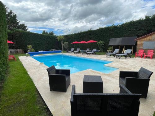Noyers-sur-Cher House | Domaine entier Le Clos des Trois Provinces 20 personnes Zoo Beauval