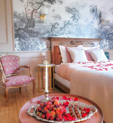 Montrichard Val de Cher House | Domaine Le Clos de la Source -Jacuzzi - Petit déjeuner buffet - Atelier d'art