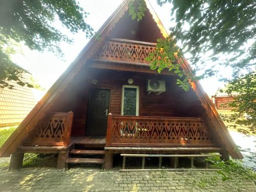 Pokrzywna House | Domek w Górach Opawskich nad Złotym Potokiem Nr 2B