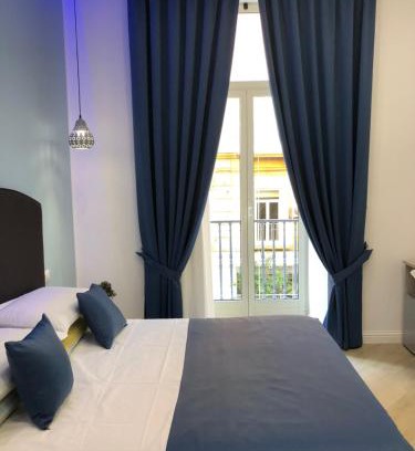 Naples City Centre Bed & Breakfast | DOMO B&B