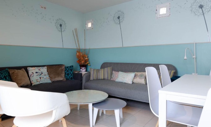 Oeste Apartment | DOMUS SALAMANCA. MELCHOR CANO. Centro. 4 dormitorios