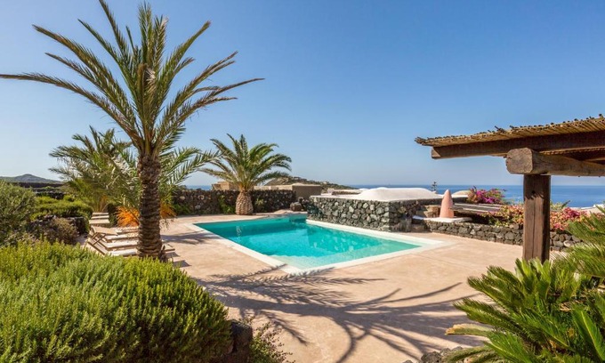 Kamma Villa | Domus Sicily - Dammusi di Khamma