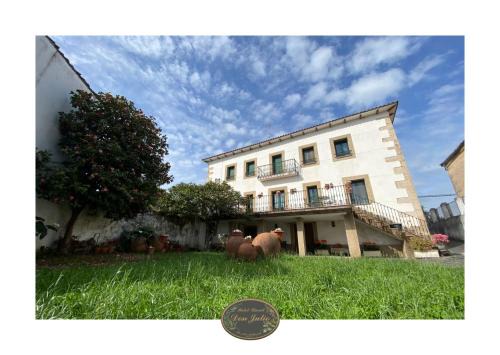 Perales del Puerto Hotel | DON JULIO