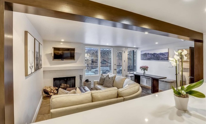 Downtown Condo | Don't delay sale today! 15% discounted rates are live!