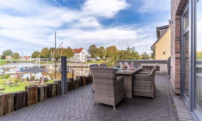 Toenning House | Doppelhaushälfte directly from Hafen von Tönning