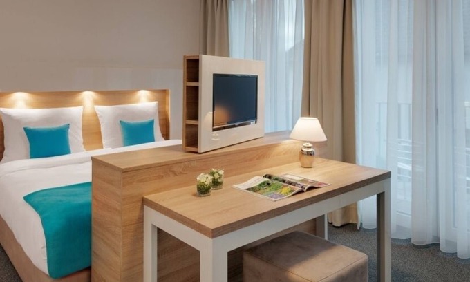 Reutin Apartment | Doppelzimmer Komfort Plus mit WC und Dusche
