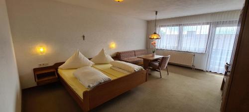 Herrischried House | Doppelzimmer Heimatliebe mit schönem Balkon - Pension Hauber