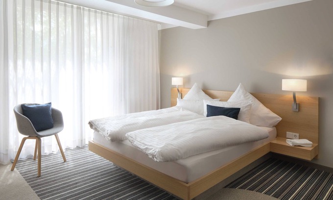 Abstatt House | Doppelzimmer - Hotel Hiller