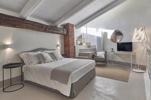 Ivrea House | DORA maison de charme