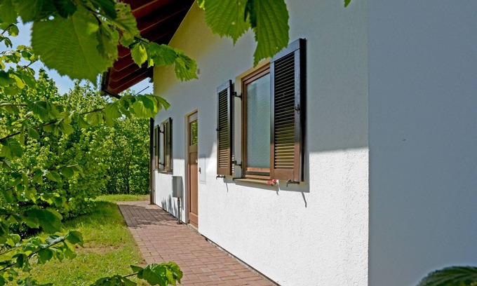 Seepark Kirchheim House | Dorf 4/Haus 10 by Interhome
