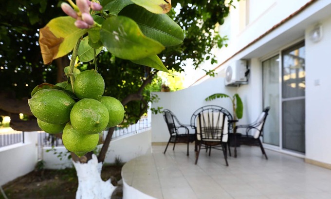 Karavas House | Doruksen Cozy Sea House with spacious backyard and sea view-2 min from the beach