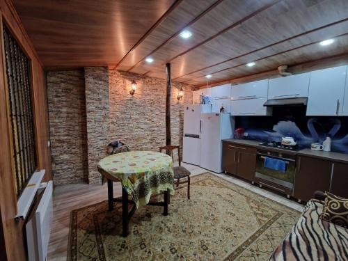 Balti Apartment | Dostoievski 3