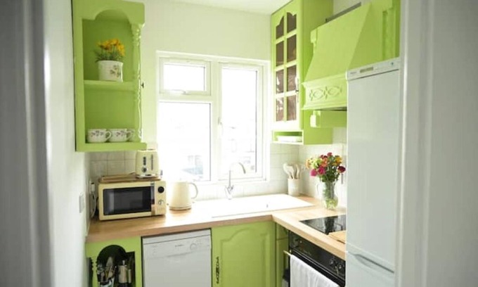 Valley Apartment | Double Bedroom With Own Bathroom and Kitchen