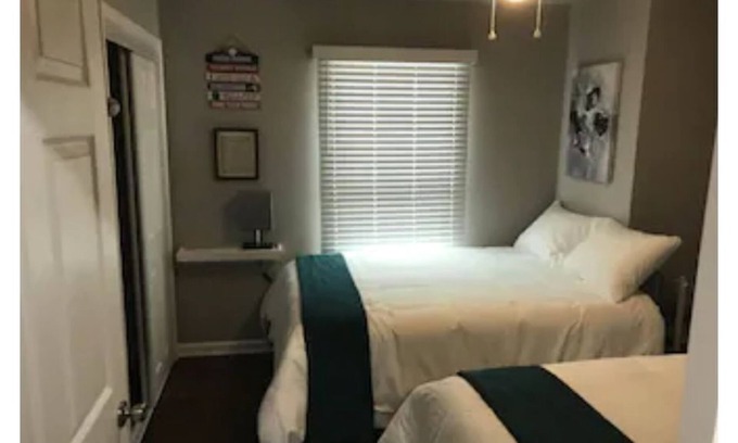 Hot Springs House | Double Diamond Duplexes- Center of Hot Springs, AR 9A (3 Other Units Listed)