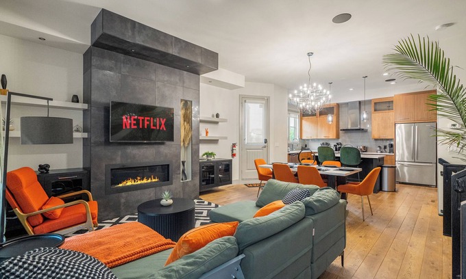 Kensington House | *Double Kings* In Calgary's Finest|Downtown Living
