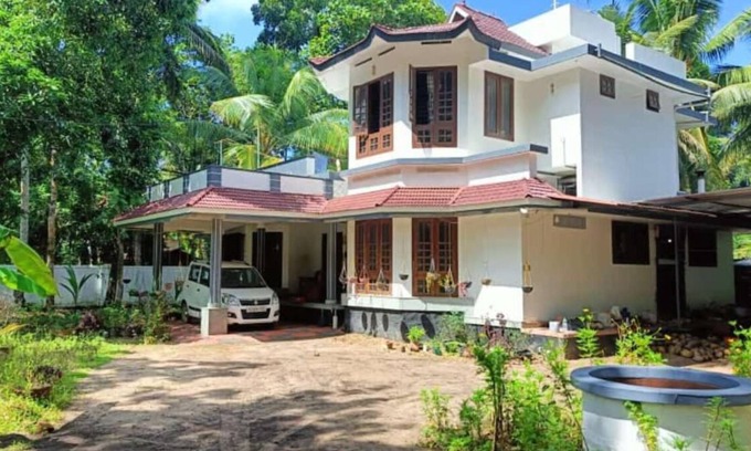 Pattanakkad House | Double room #1 @PEACE HOME STAY