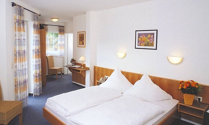 Mossautal House | Double room 2 - Hotel Garni Haus Schönblick