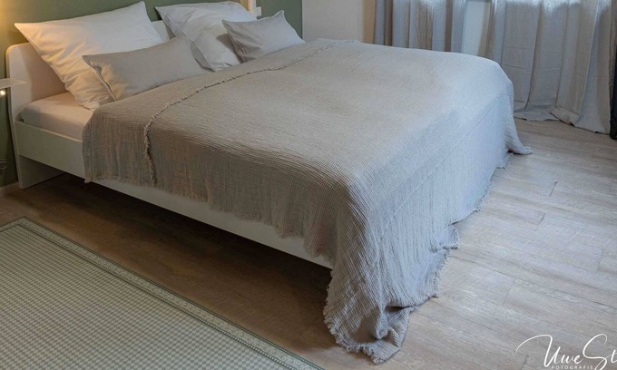 Obersulm Apartment | Double Room - Gästehaus Lamm