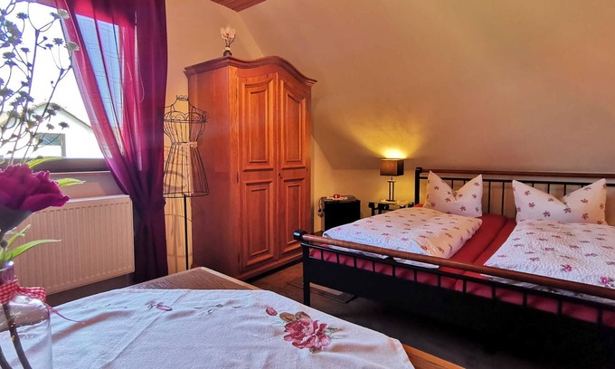 Ebermannstadt Cottage | Double Room - Gasthof Wolf