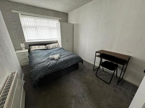 Birch House | Double Room XXXX Manchester