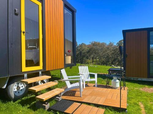Wyangle House | Double Up at Little Kurrajong Escape by Tiny Away