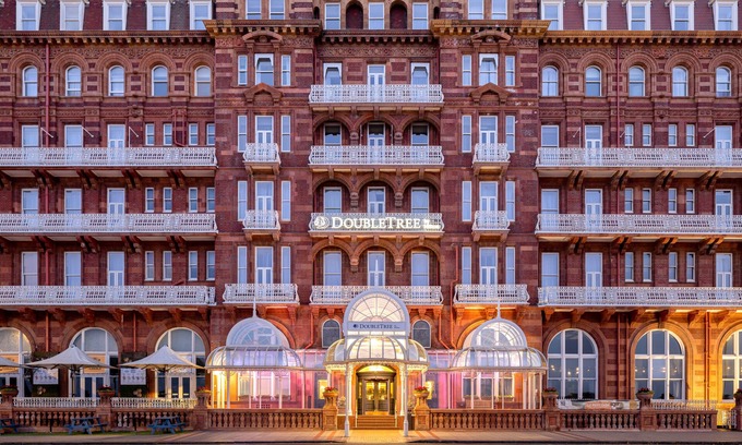 Seafront Hotel | DoubleTree by Hilton Brighton Metropole