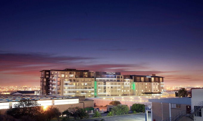 Salt River Hotel | DoubleTree by Hilton Cape Town - Upper Eastside