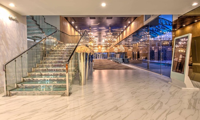 US 290 Hotel | DoubleTree by Hilton Houston Brookhollow