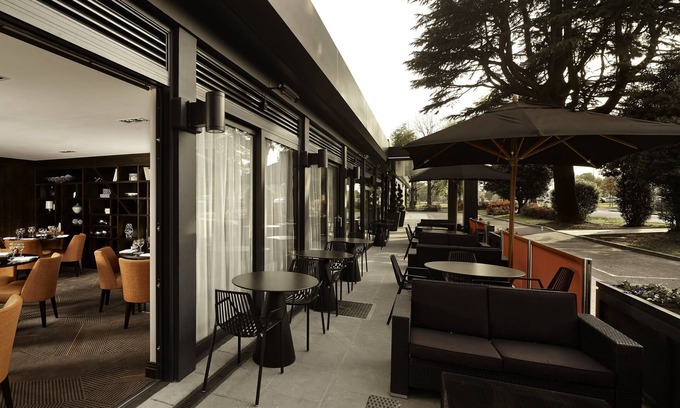 Ealing Common Hotel | DoubleTree by Hilton London - Ealing Hotel