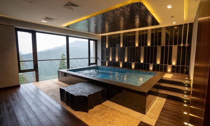 Ayubia Hotel | Doubletree By Hilton Nathiagali