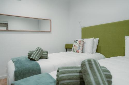 Vila Nova de Gaia Hostel | Douro Garden - Authentic Portuguese Guesthouse