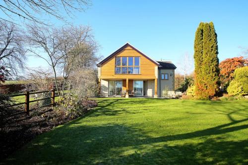 Elkstone House | Dove Lodge