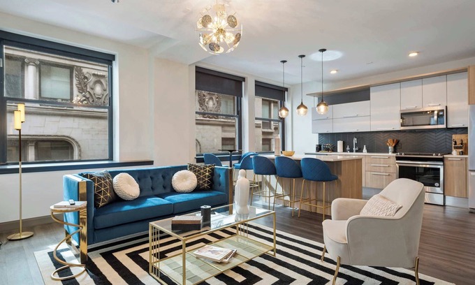 Downtown Chicago Apartment | Downtown 2BR: Unique Amenities, Ideal for Tourism