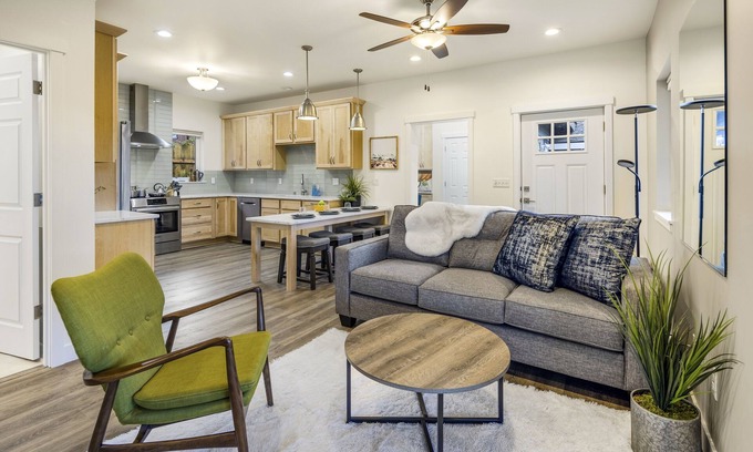 North Star House | Downtown Anchorage Retreat – 2 Full Kitchens, Coffee Bar & Wheelchair Accessible