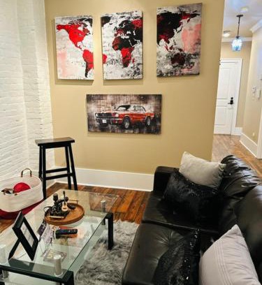 French Quarter Apartment | Downtown Beignet Bungalow