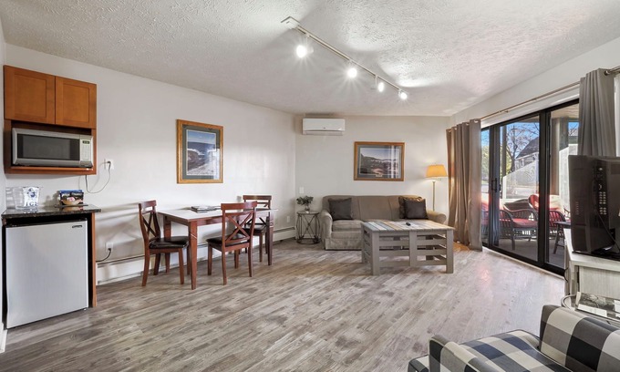 Charlevoix Condo | Downtown Charlevoix Lake Town Living | Indoor/Outdoor Pool | Dog Friendly