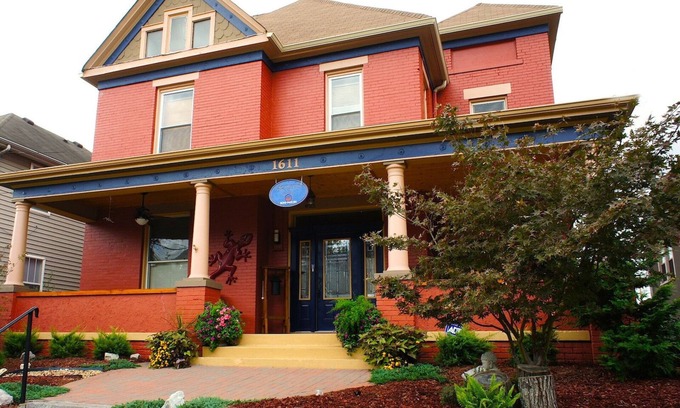 Downtown Chattanooga Apartment | Downtown Chattanooga, Close to Everything, Far from Ordinary!