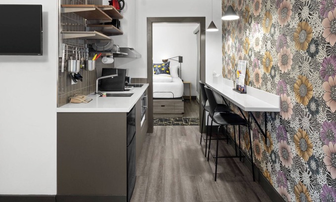 Downtown Juneau Apartment | Downtown Deluxe King Suite. Kitchenette, Free Breakfast, and Rooftop Hot Tub!