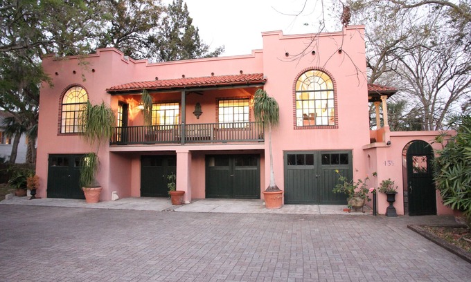 St. Augustine Historic District House | Downtown Garden Home in the Center of the Historic District with free parking