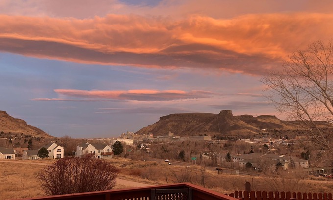 Kinney Runn House | Downtown Golden - Expansive Views - Walk to Restaurants, Shops & Trails